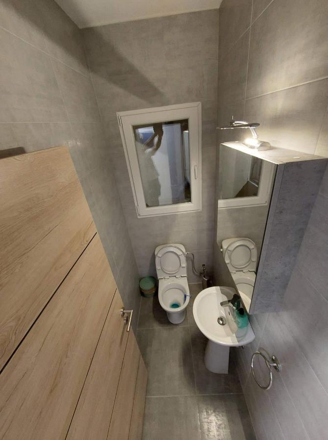 Sky Apartment 1 Сейнт Полс Бей Екстериор снимка